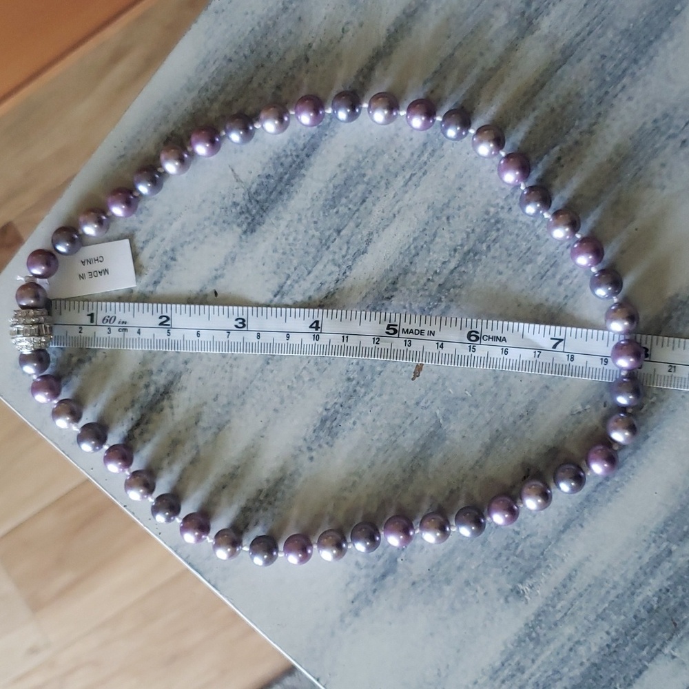 Nolan Miller multicolor fashion pearl necklace - Picture 5 of 7